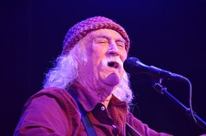 Americký zpěvák David Crosby v roce 2019 (Credit Photo: Michael Stokes (Flickr) / Wikimedia, Creative Commons Attribution 2.0 Generic)